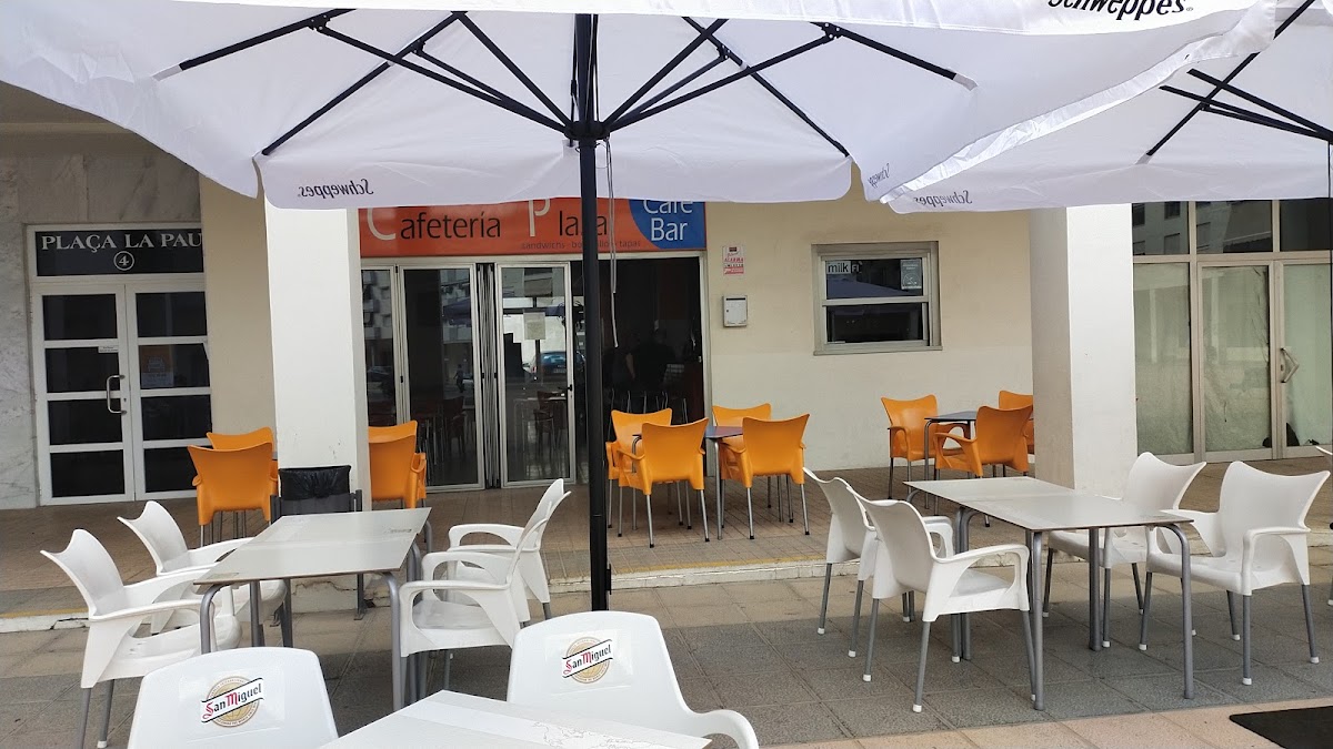 Oscar Caferteria Plaza